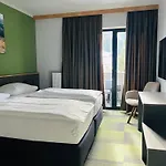 Hotel Simader 3*