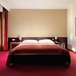 Simader Hotel 3*