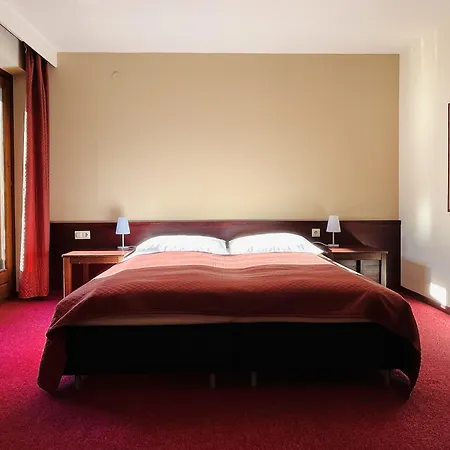 Simader Szálloda 3*