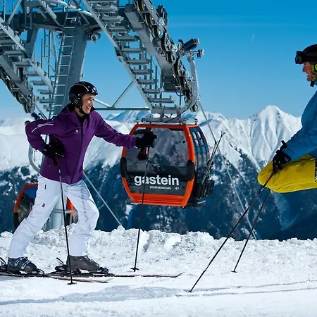 Simader Szálloda 3*